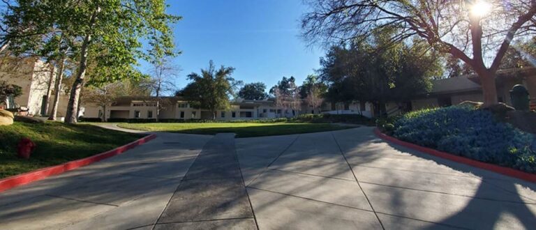 Holly Spirit Retreat Center Encino 768x330